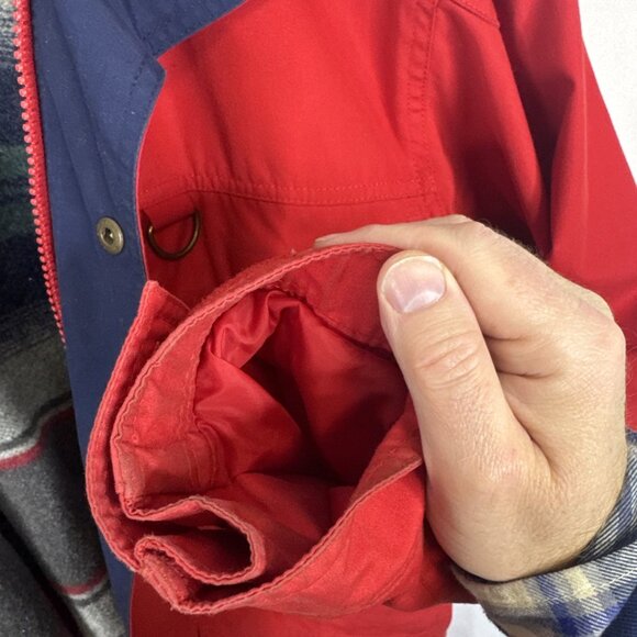 Eddie Bauer Red Hooded Parka Jacket Wool Blend Lined Men’s M Vintage - Picture 10 of 10